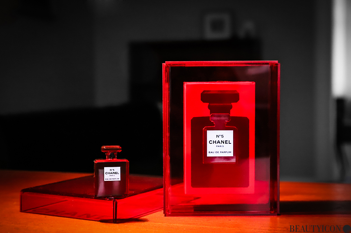 Chanel N5 Red Edition Bottle 2018, czerwony flakon Chanel N5